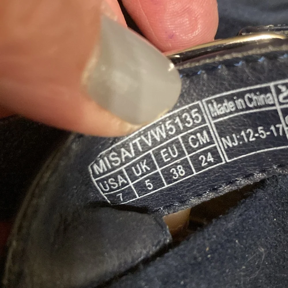 Vionic blue sandals size 7 strappy comfy - Picture 6 of 6